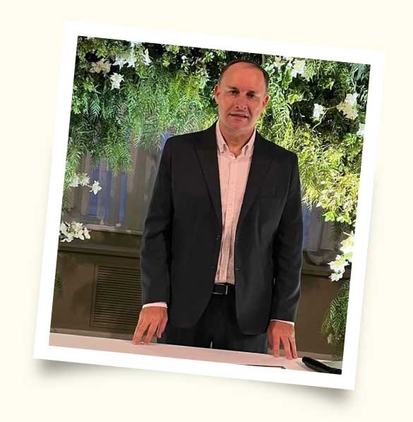 Os Celebrantes - Ricardo Backes, Gustavo Balbinot